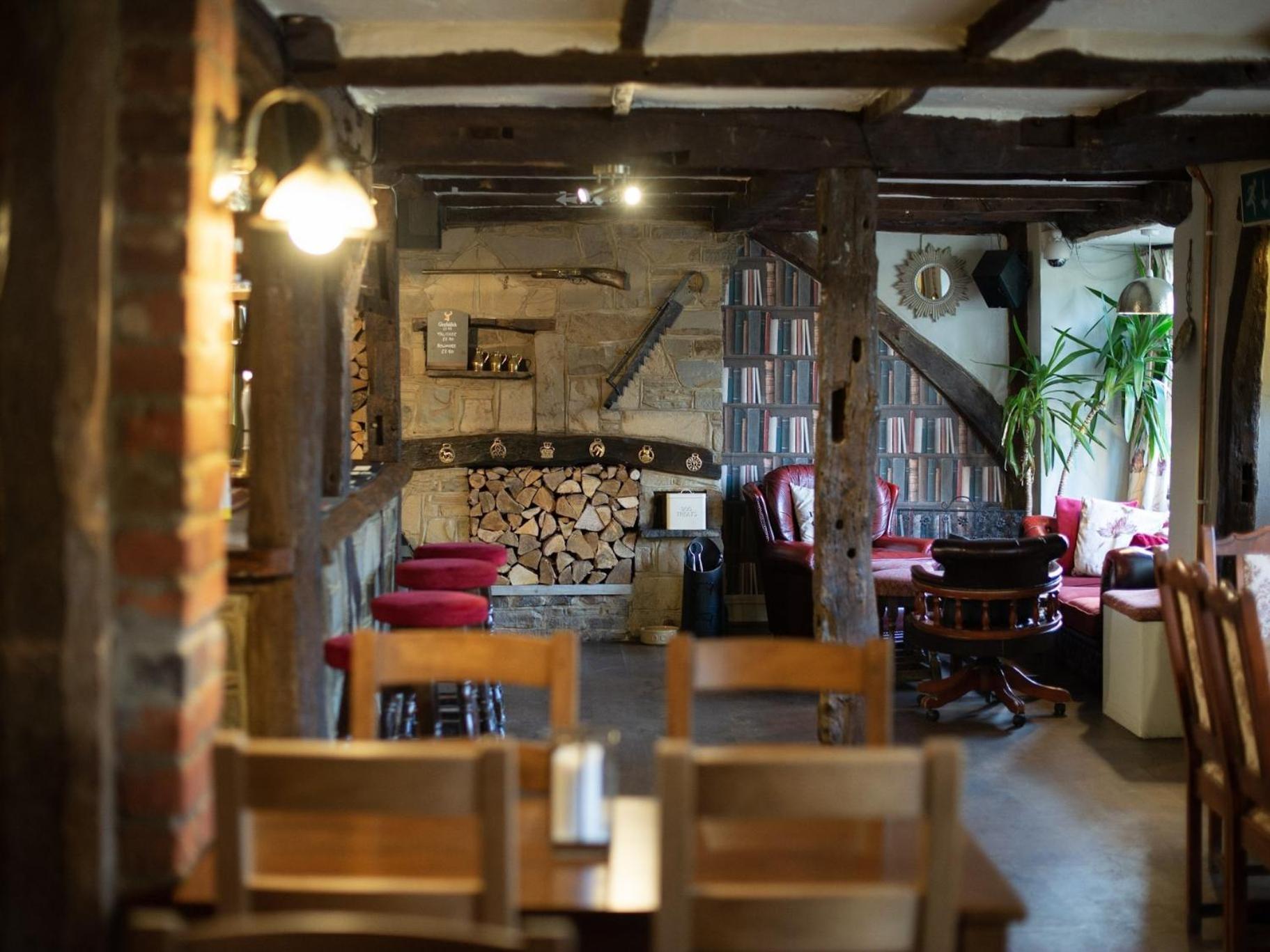 The Heath Inn Лейтън Бъзард Екстериор снимка