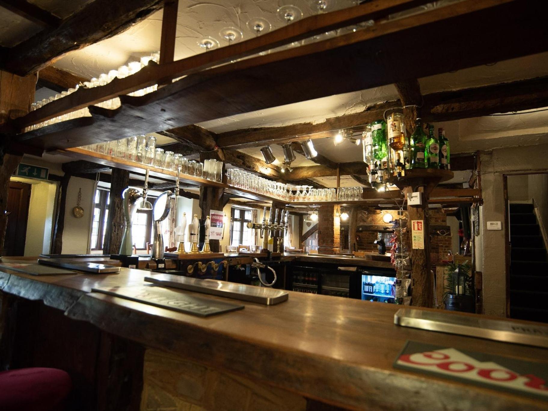 The Heath Inn Лейтън Бъзард Екстериор снимка