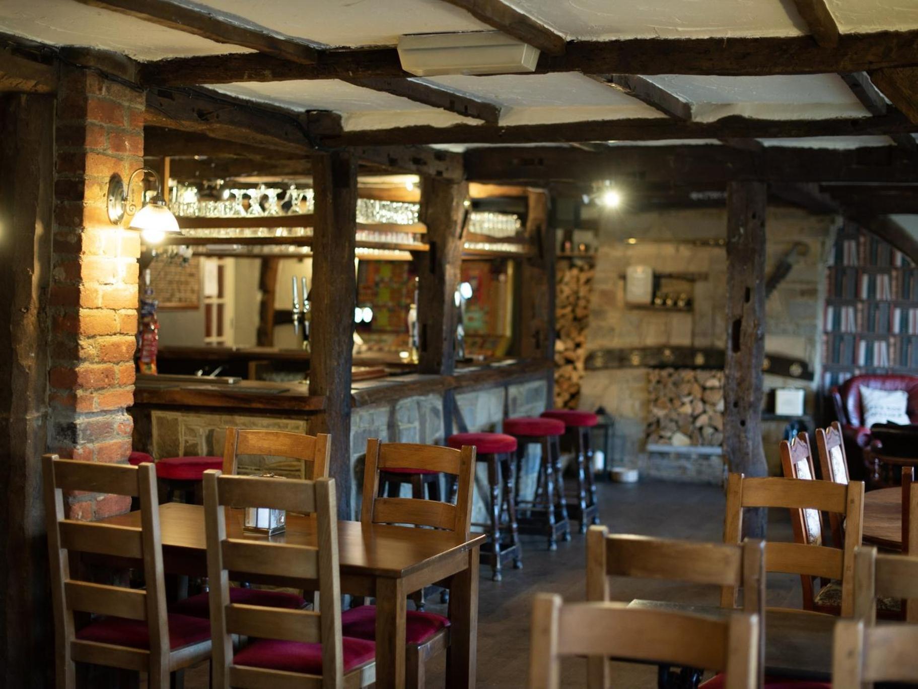 The Heath Inn Лейтън Бъзард Екстериор снимка