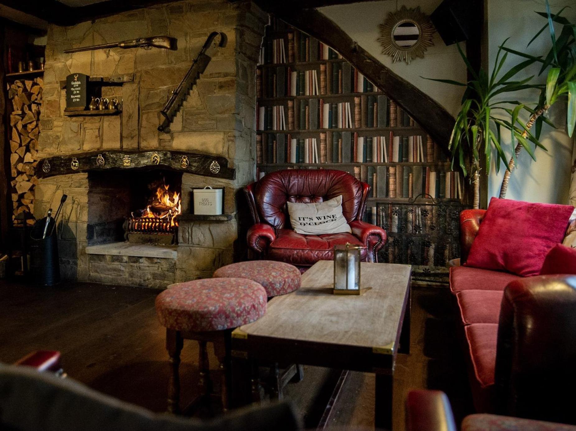 The Heath Inn Лейтън Бъзард Екстериор снимка